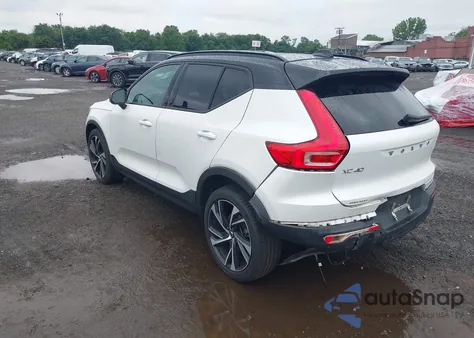 2021 Volvo Xc40 T5 R-Design from USA, damaged, VIN YV4162UM4M2437373